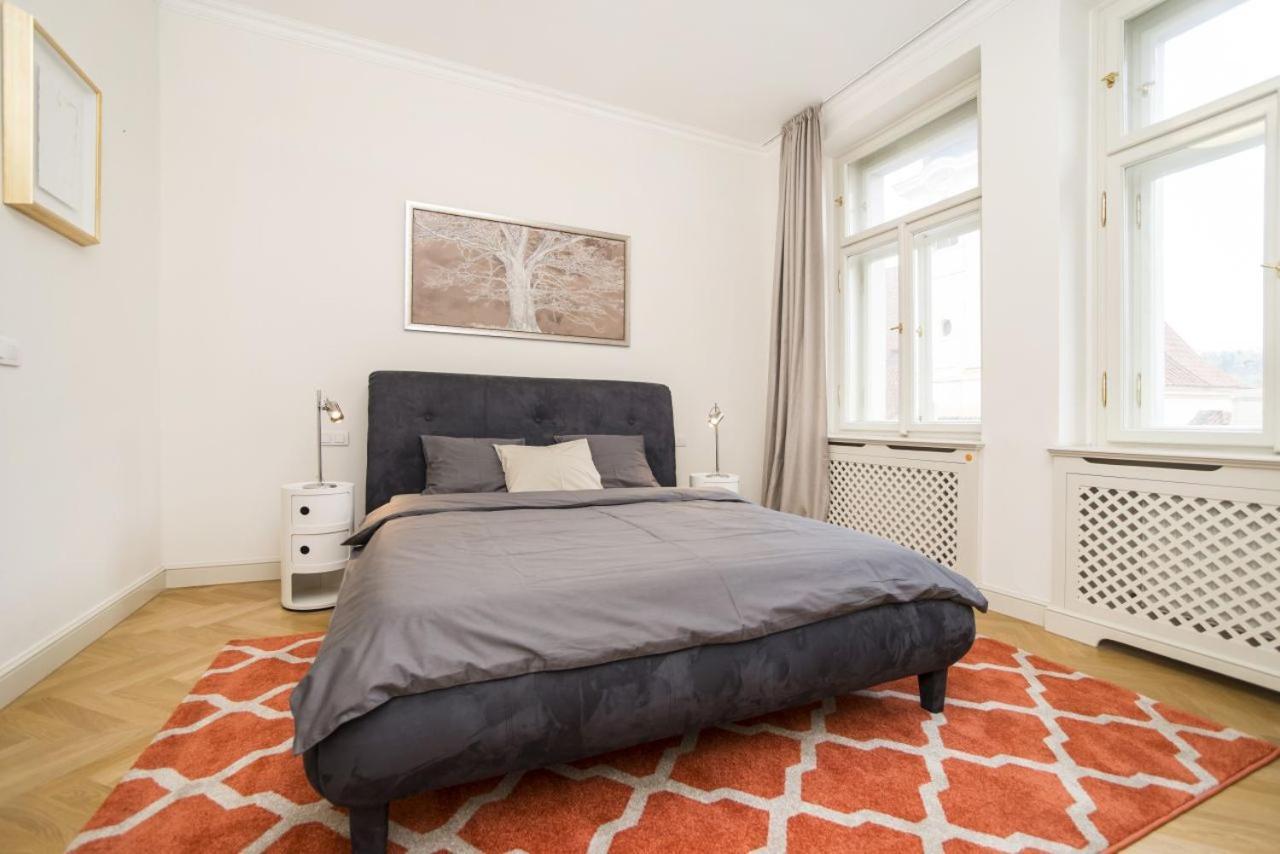 Milosrdnych Apartments Прага Екстер'єр фото